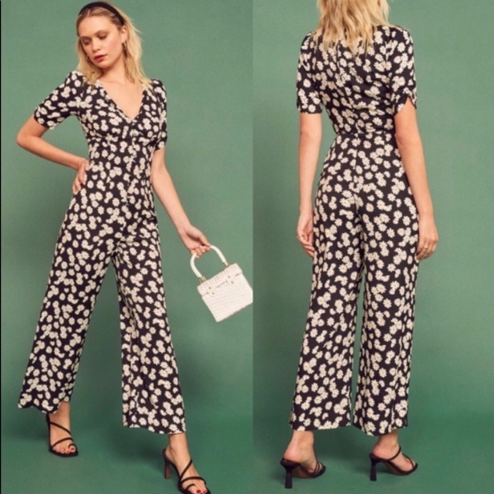 Reformation black daisy wide leg jumpsuit (Sz 8)